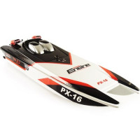 Гоночный катер на радиоуправлении