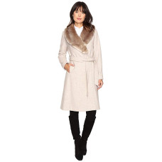 Пальто с меховым воротником Guess